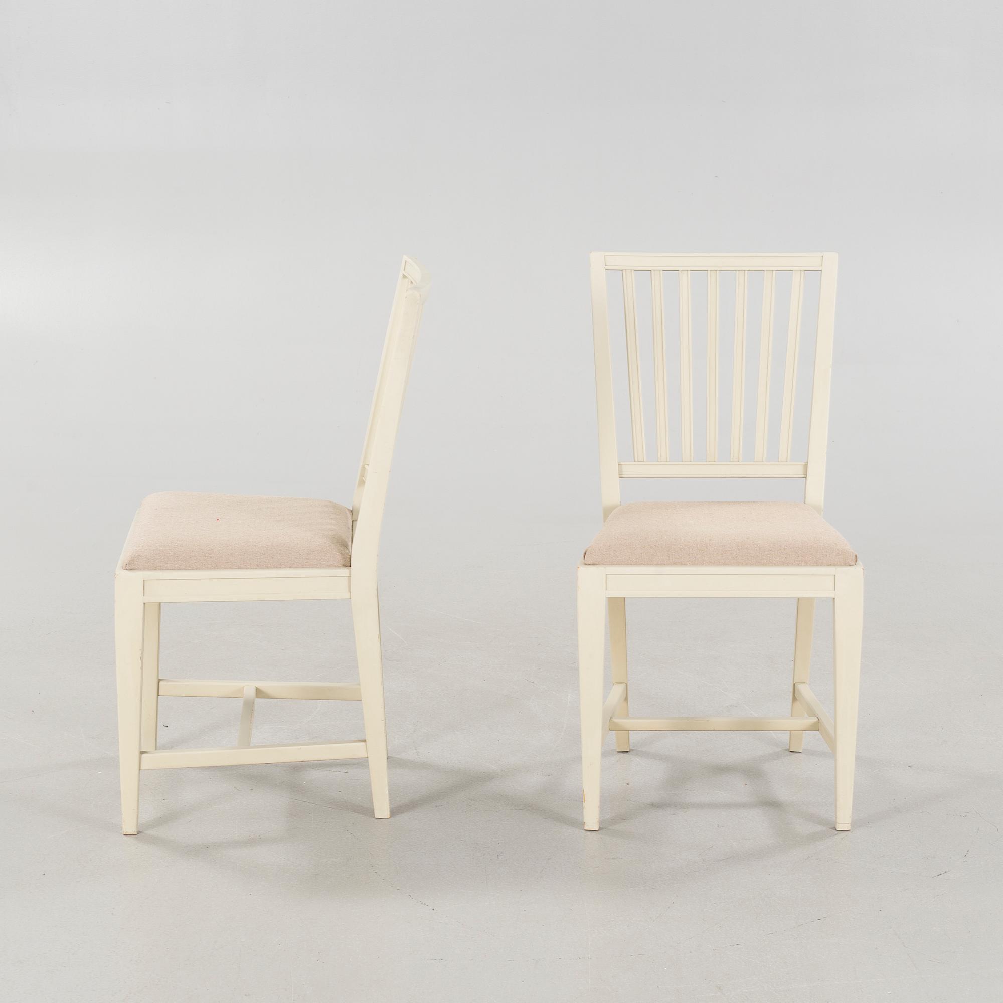 Four chairs and a dining table, probably Karl Andersson & Söner, second half of the 20th century.