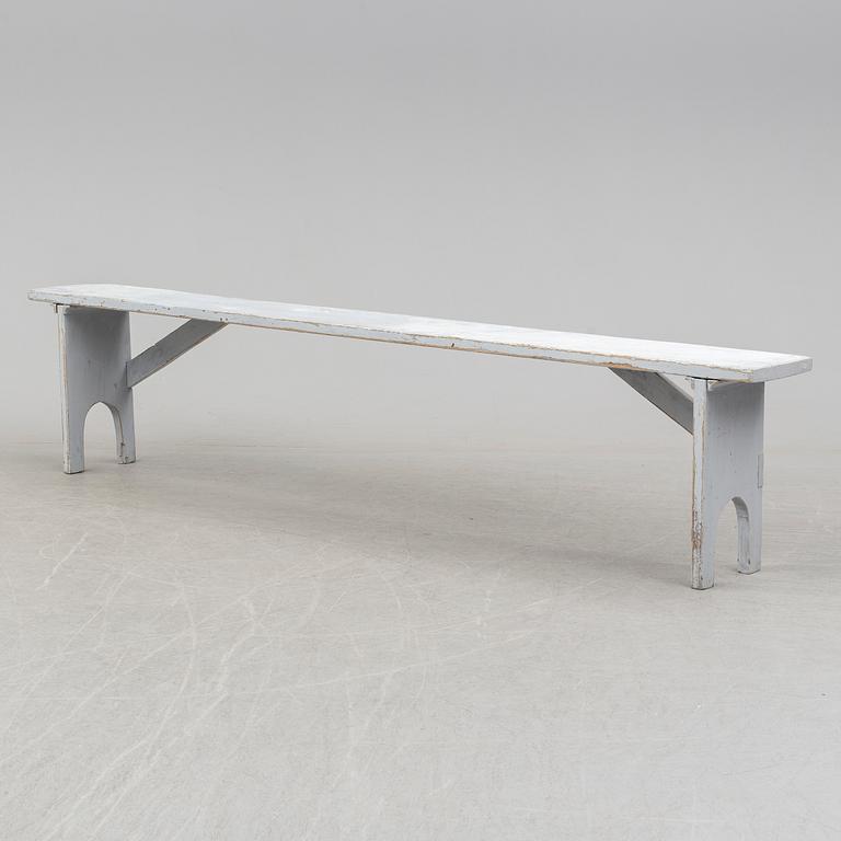 A painted bench from around year 1900.