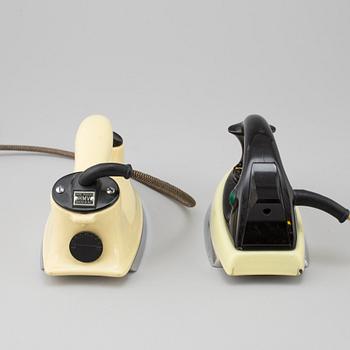 STRYKJÄRN, 2 st, 1940-tal.