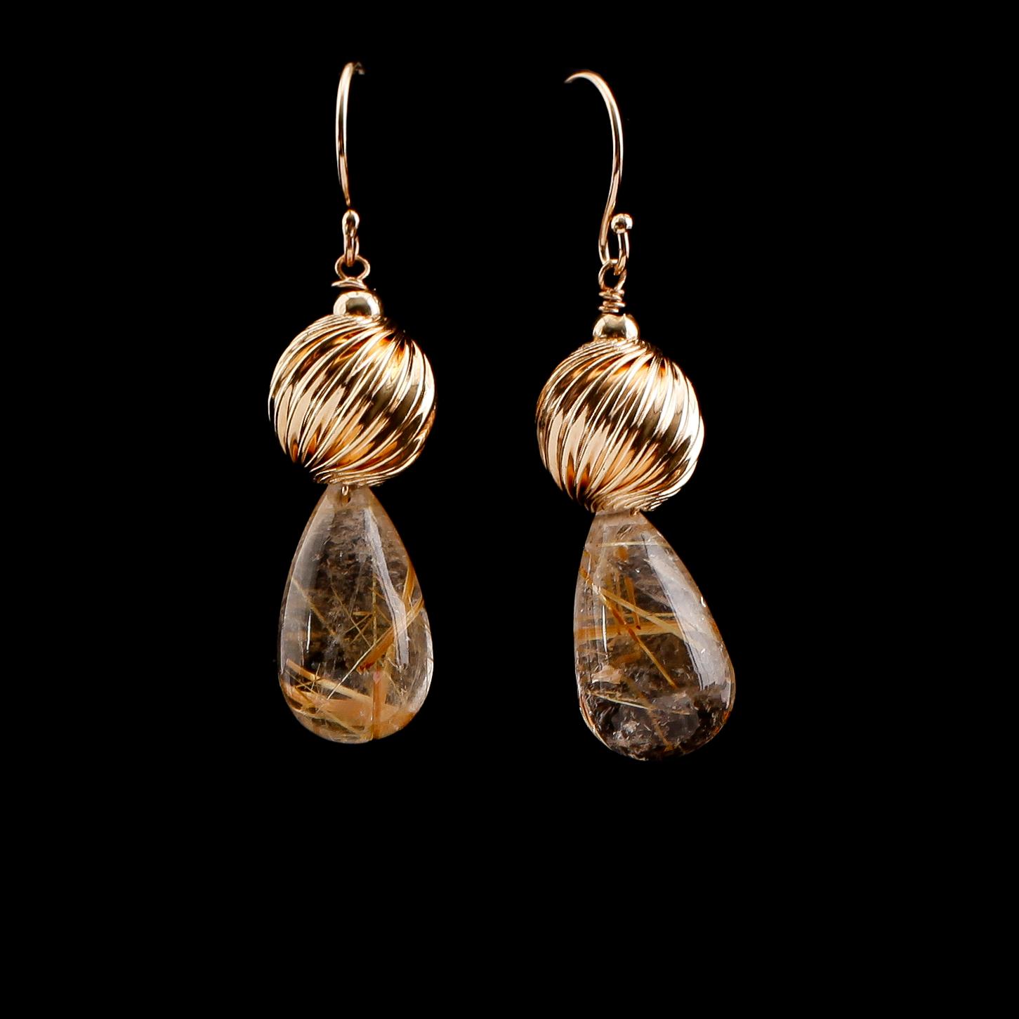 ÖRHÄNGEN, 1 par, 14 k guld, rutilkvarts tot ca 20.00 ct.