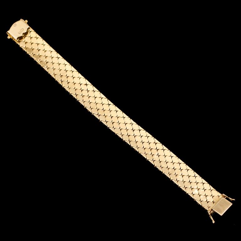 ARMBAND, 18K flerfärgat guld. Vikt ca 53 g.