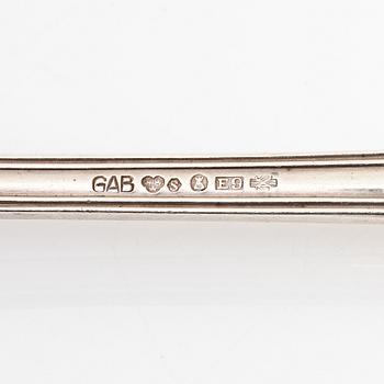 A 206-pieces Swedish silver cutlery set, model 'Olga', predominantly CG Hallberg, Stockholm, inclduing 1946.