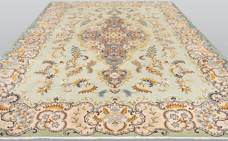 A carpet, so called Royal Kashan signed, ca 379 x 269 cm.