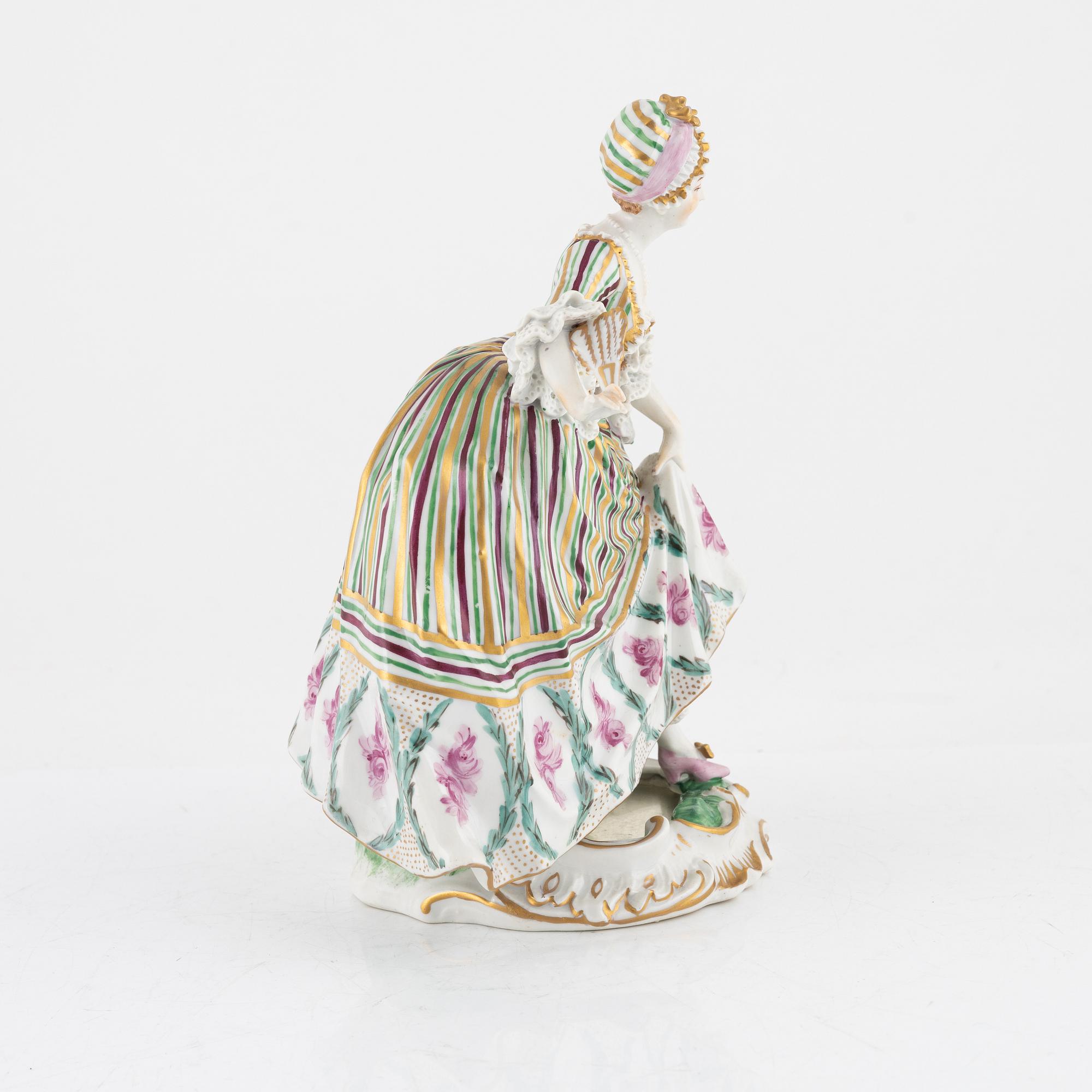 Figurin, porslin och spegelglas, Wien, 1820-7.