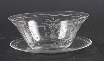 SKÅL PÅ FAT, glas, Orrefors, Edward Hald.