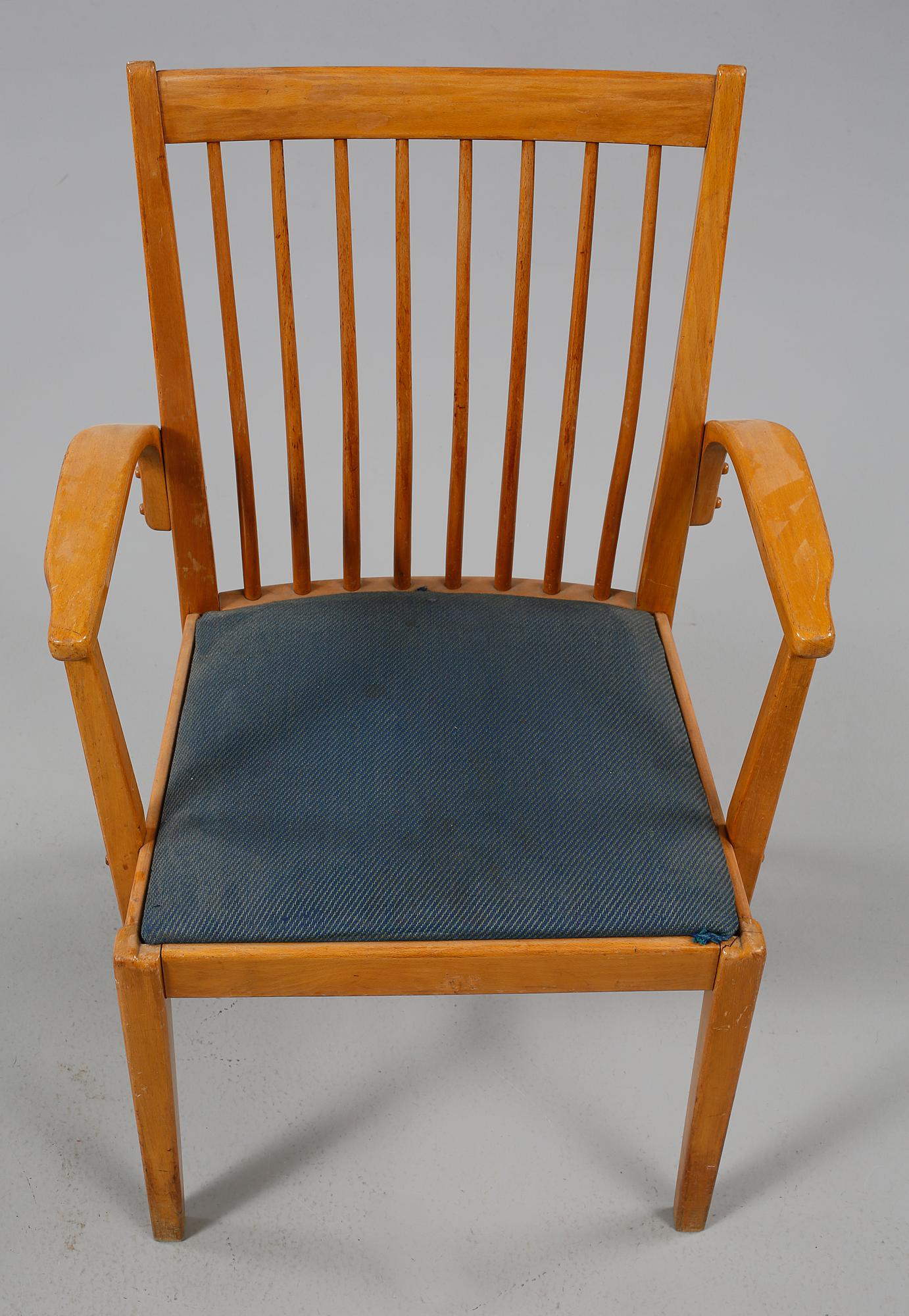 KARMSTOLAR, 4 st Åkerblomstolen, 1900-talets andra hälft.