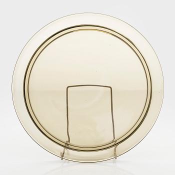 Aino Aalto, karaff och dricksglas, 8 st, "Bölgeblick" samt fat, Karhula Glasbruk 1930-tal.