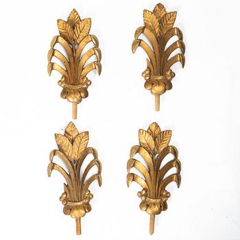 Two pairs of curtain-rod finials, early 19th Century.