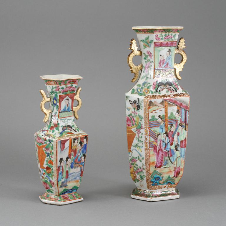 VASER, 2 st, porslin, Kina, 1800-talets slut.