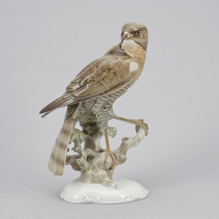 FIGURINER, 2 st, porslin, Royal Copenhagen samt Hutschenreuther, Danmark resp Tyskland.