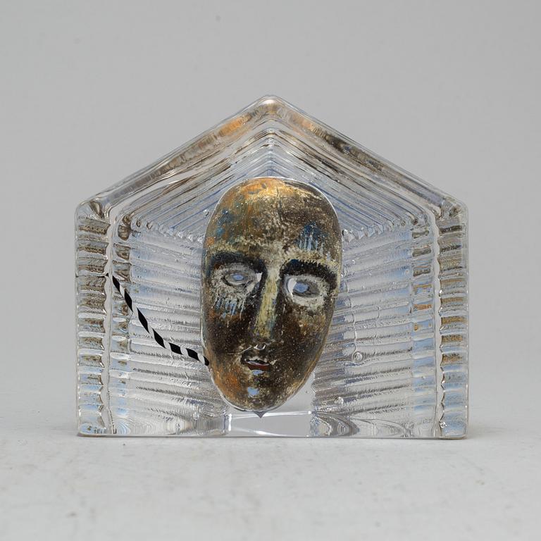 BERTIL VALLIEN, a glass 'Ansikte' sculpture, for Kosta Boda, signed and numbered.