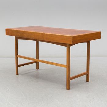 JOSEF FRANK, a model 1022 desk, Firma Svenskt Tenn.