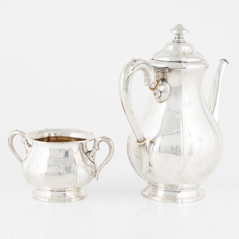 A Finnish silver coffee pot and a sugarbowl, Kultakeskus, Hämeenlinna, 1928.