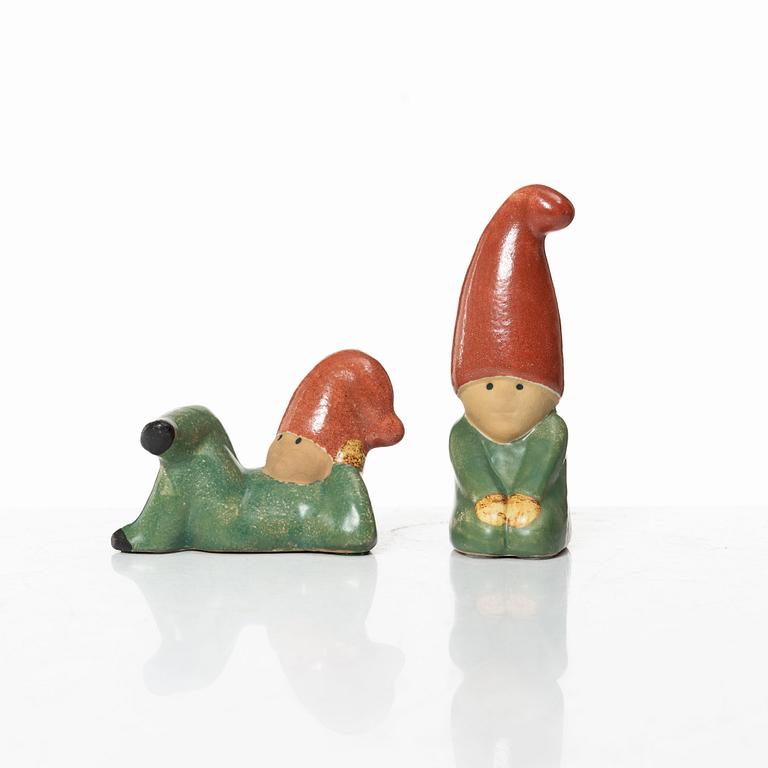 Lisa Larson, figuriner, 8 st, stengods, bl.a. ur serien "Tomtefamiljen", Gustavsberg och K-Studion.