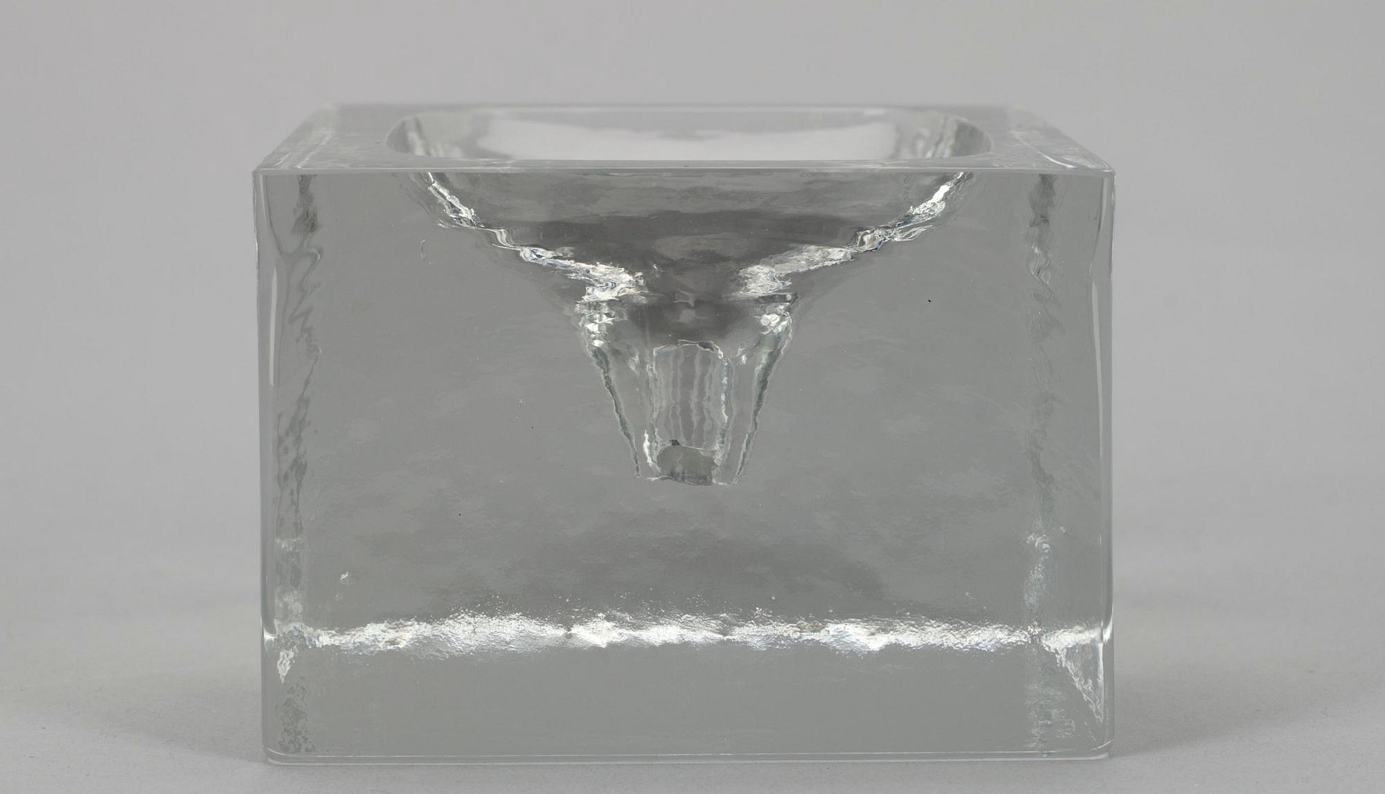 SKULPTUR, glas, "TV tube", Tapio Wirkkala, sign. TW och nr. 496 Iittala.