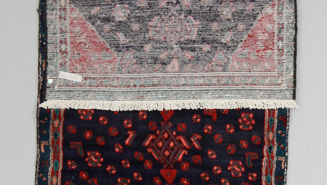 MATTA, galleri, Hamadan, 250 x 96 cm.