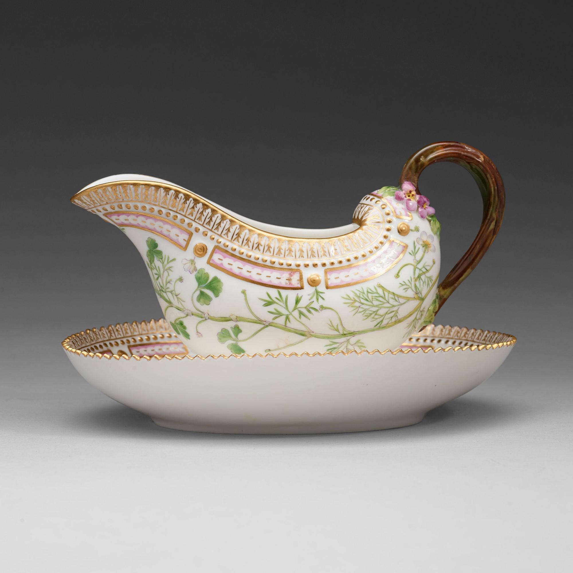 SÅSSKÅL, porslin. "Flora Danica", Kunglig Dansk, 1900-tal.
