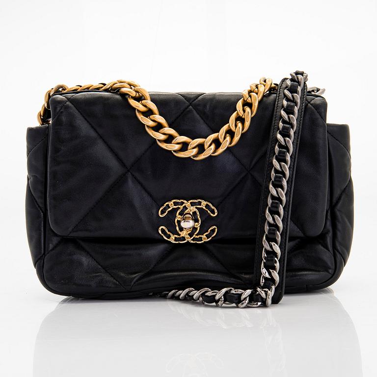 Chanel, laukku, "19 Small Flap Bag", 2021.