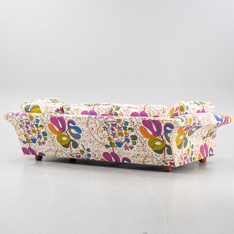 Josef Frank, a 'Liljevalchs' sofa, Svenskt Tenn, Sweden.