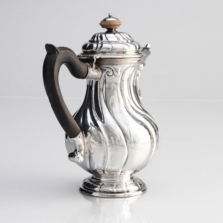 An 18th century silver coffee pot, mark of Carl Gustaf Hellmuth, St Petersburg 1770.