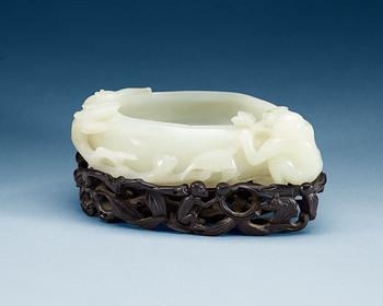 A nephrite brush washer, Qing dynasty, early 20th Century.