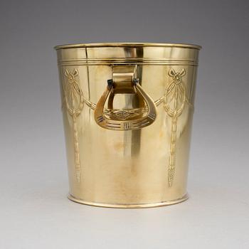 VINKYLARE, mässing, 1900-talets första hälft.