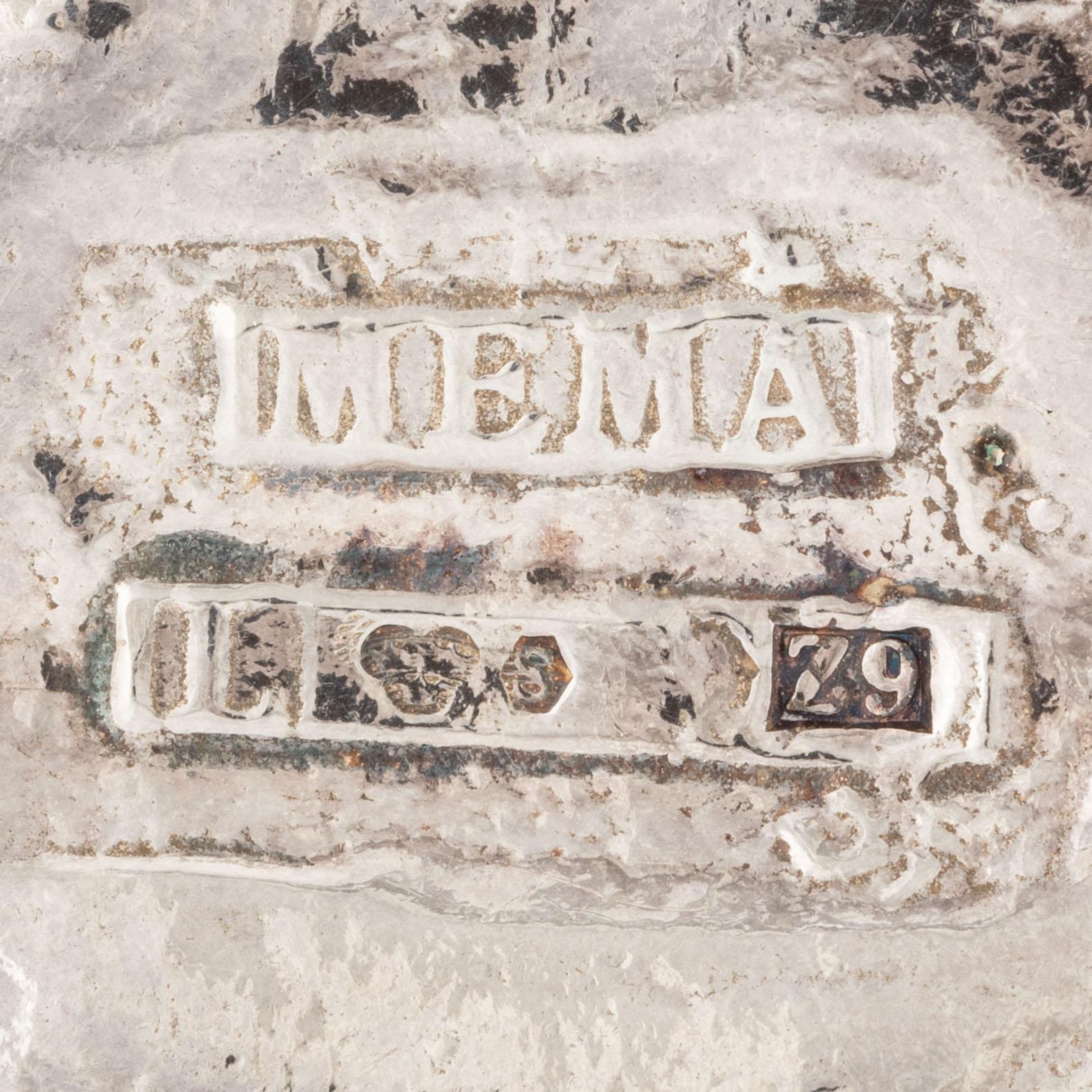 A Theresia Hvorslev pendant in sterling silver with a silver chain.