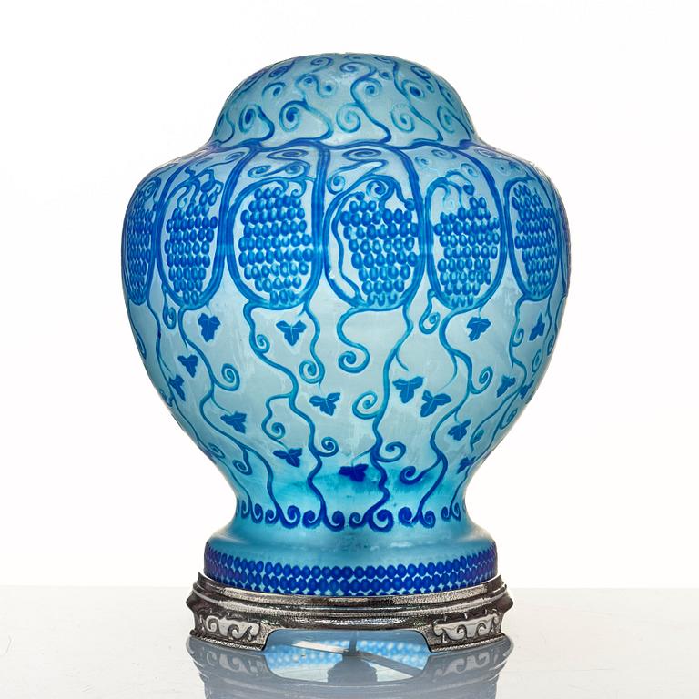 Ferdinand Boberg, an Art Nouveau cameo glass table lamp, Reijmyre, Sweden.