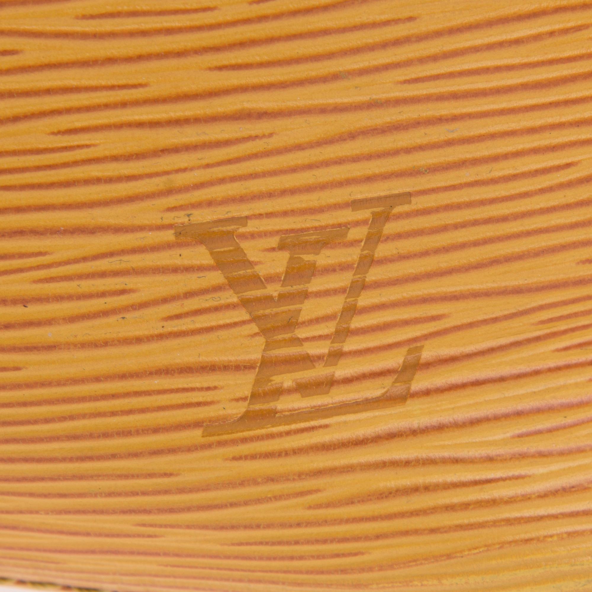 VÄSKA, "Petit Noé", Louis Vuitton.