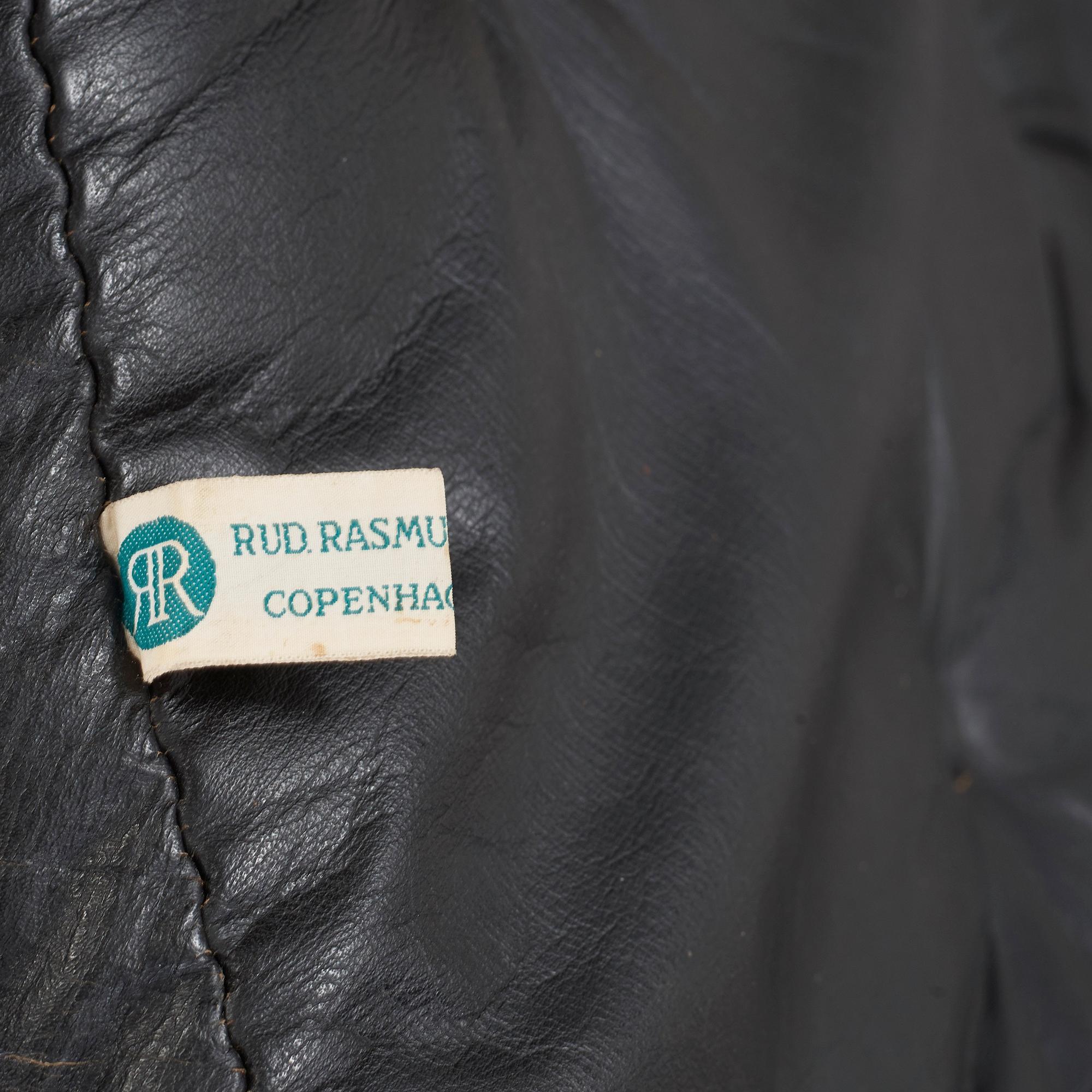 Kaare Klint, ett par "Safari chairs", Rud. Rasmussens Snedkerier, Danmark.