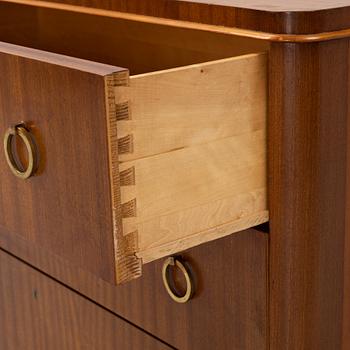 A swedish Modern mahogany-veneered chest of drawers, 1940's/50's.