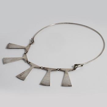 ULF SANDBERG, Ceson, Göteborg, 1962, a necklace.