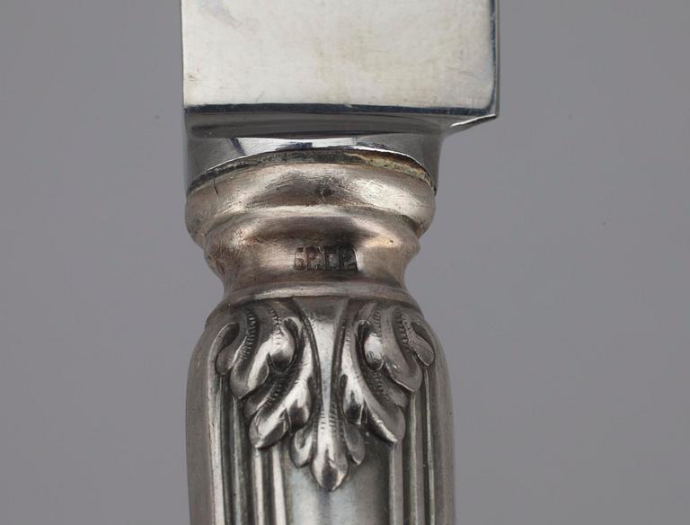 SKEDAR, 2 st, KNIV, silver, skedar 1899-1908, kniv 1908-1926, Ryssland. Vikt tot. 177 g.