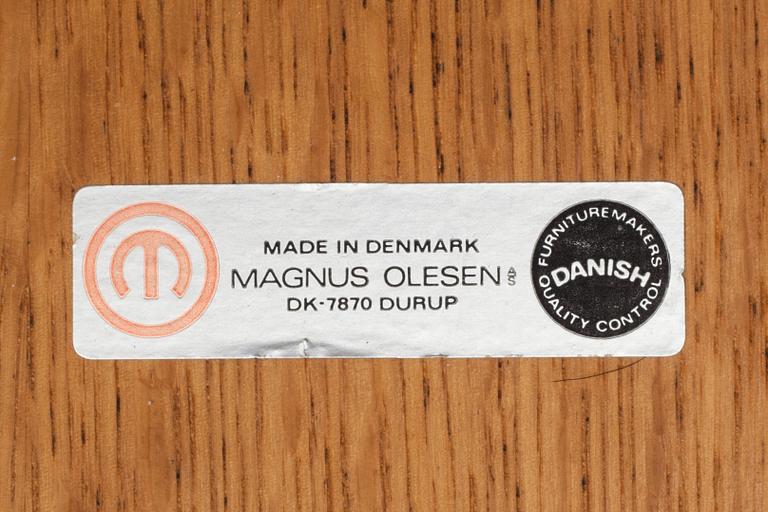 STOLAR, 4 st. Magnus Olesen, Danmark.