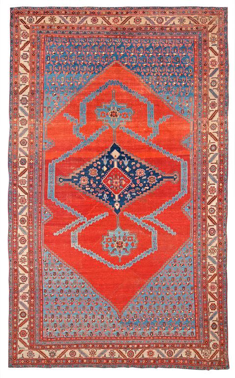 ANTIQUE HERIZ. 570,5 x 352 cm.