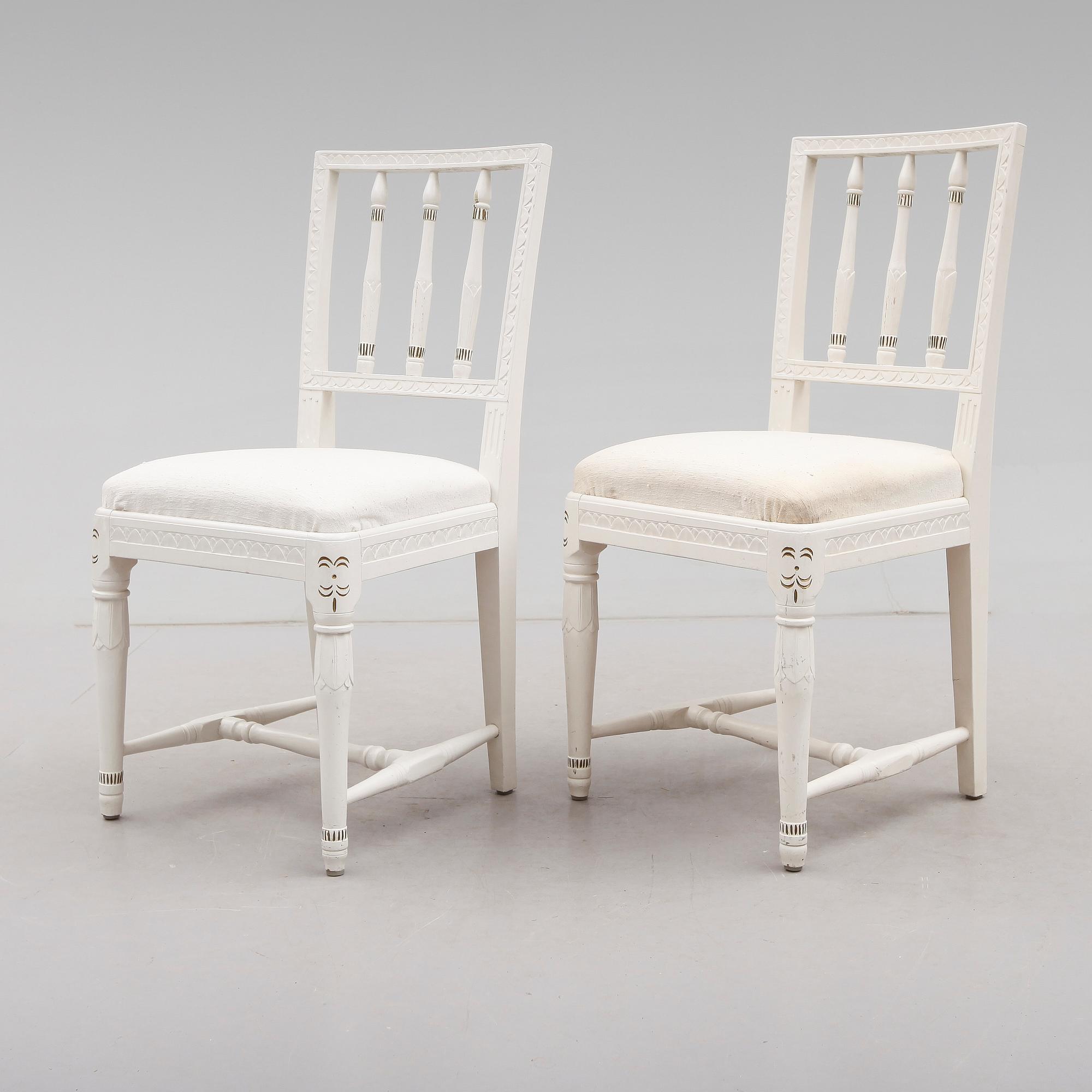 STOLAR, 1 par, gustaviansk stil, 1900-talets andra hälft.