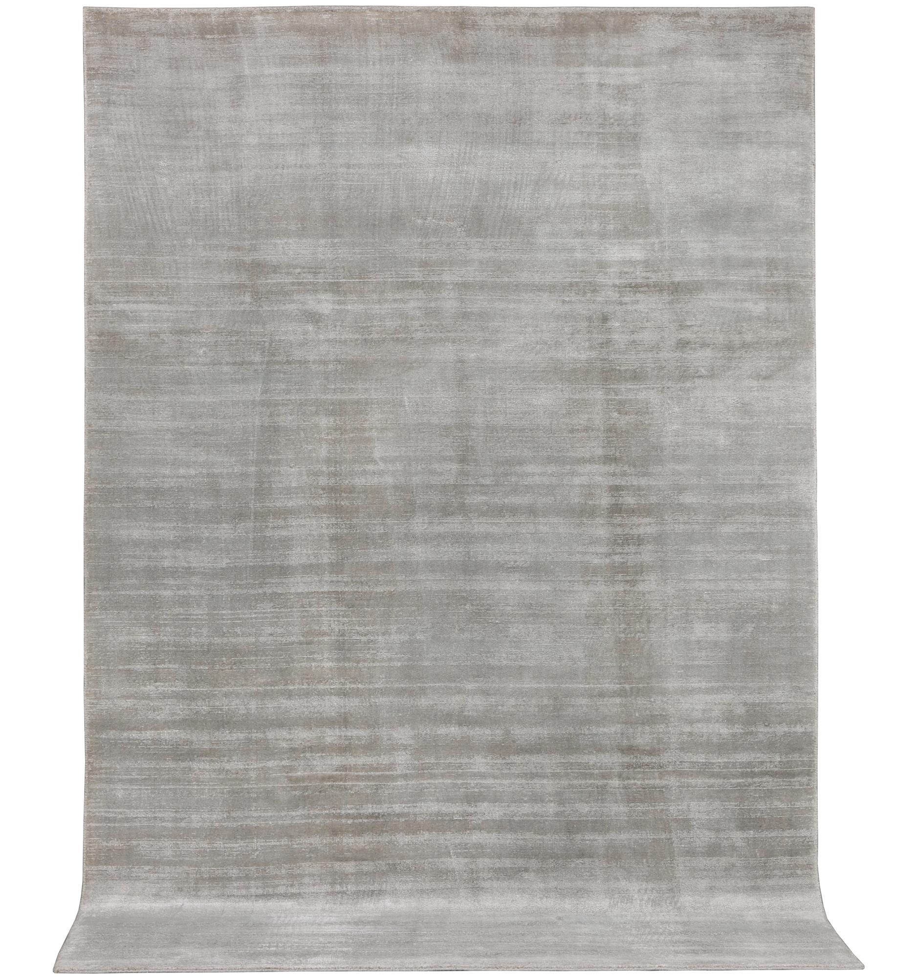 An oriental carpet, c. 271 x 176 cm.