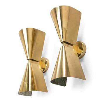 Paavo Tynell, a pair of  mid-20th century  wall lights for Taito. Made to order.