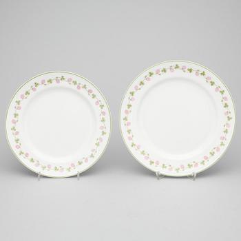 SERVISDELAR, ca 33 delar, porslin, Gunnar Wennerberg, Gustavsberg, 1900-talets första hälft.