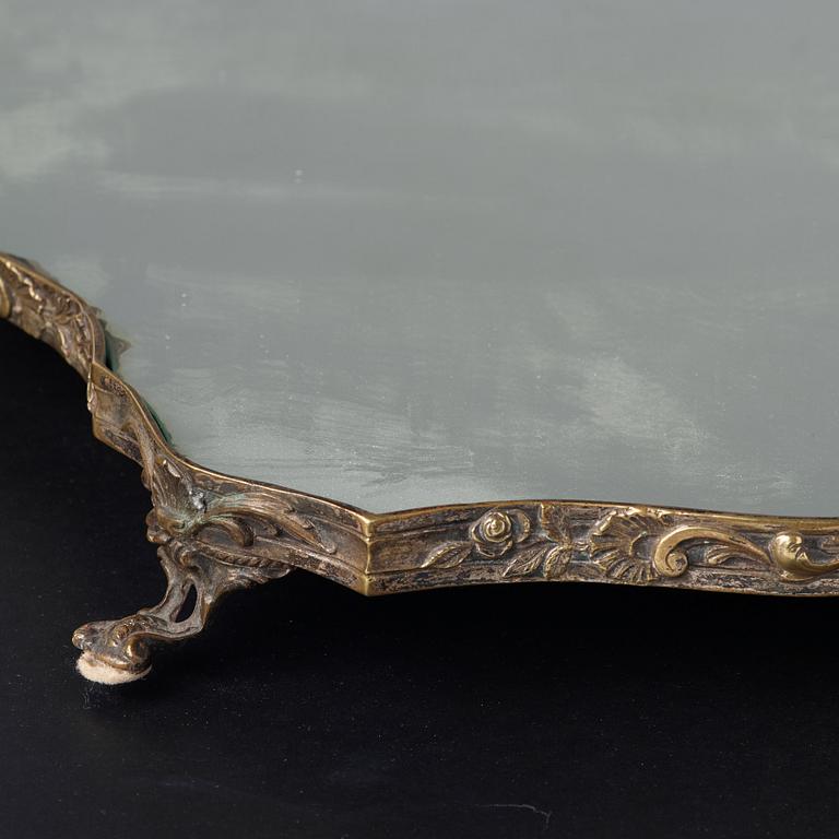 BORDSPLATEAU, rokoko, 1700-talets andra hälft.