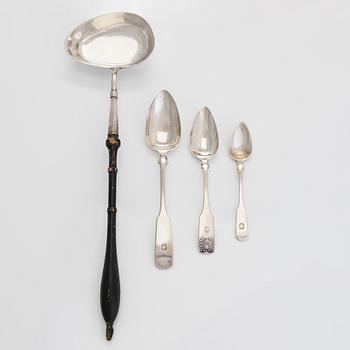 Silver soup ladle and spoons with the Cronstedt family coat of arms, tot. 16 pieces, Finland 1820s - approx. 1851.