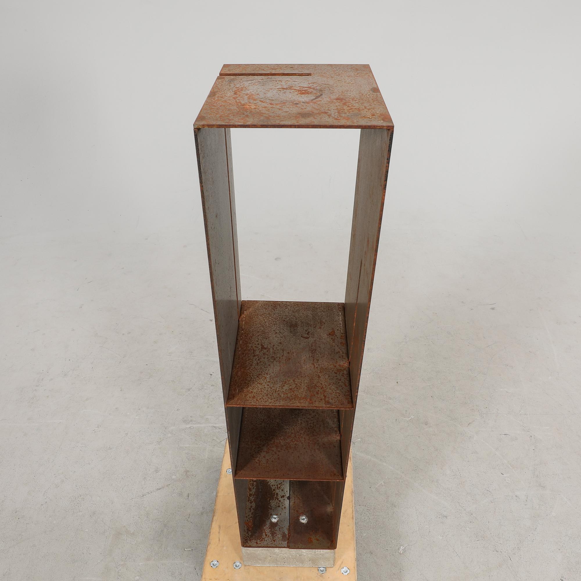 Cornelia Lindlöf, vedställ "Manhattan cabinet" Röshult 2000-tal.