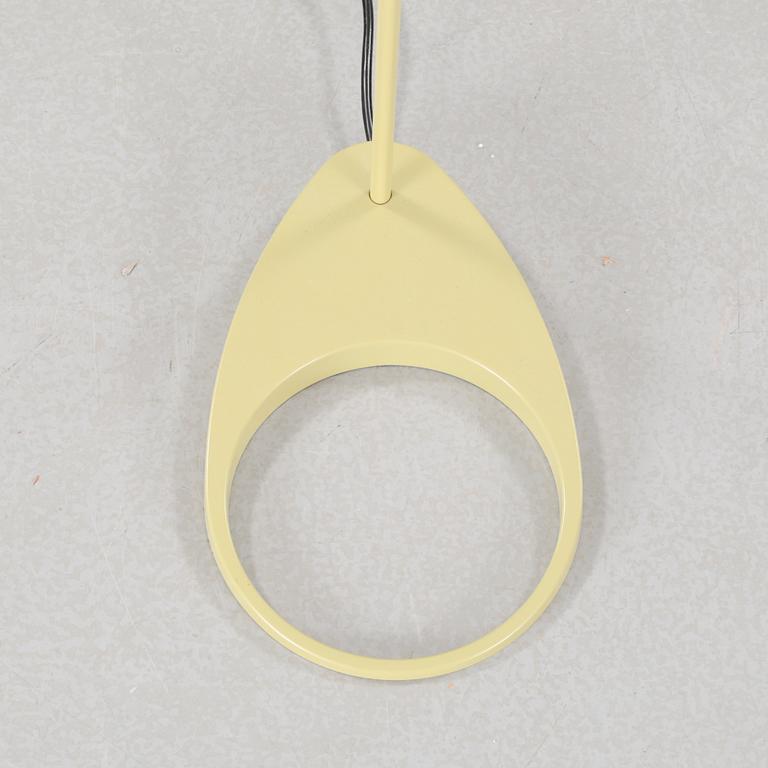 ARNE JACOBSEN, golvlampa, "AJ", Louis Poulsen, 2000-tal.