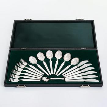 A 72-piece sterling silver cutlery set, 'Diplomat', Kultateollisuus Turku 1978. In three original boxes.