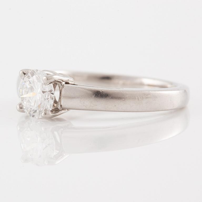 Ring, platinum with brilliant-cut diamond, approx. 0.70 ct.