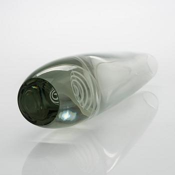 Gunnel Nyman, a 'Serpentine' vase, signed G. Nyman, Nuutajärvi Notsjö -58.