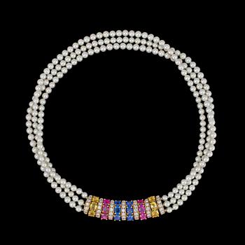 918. A Van Cleef & Arpels cultured pearl, sapphire and brilliant cut diamond necklace, tot. app. 3 cts.