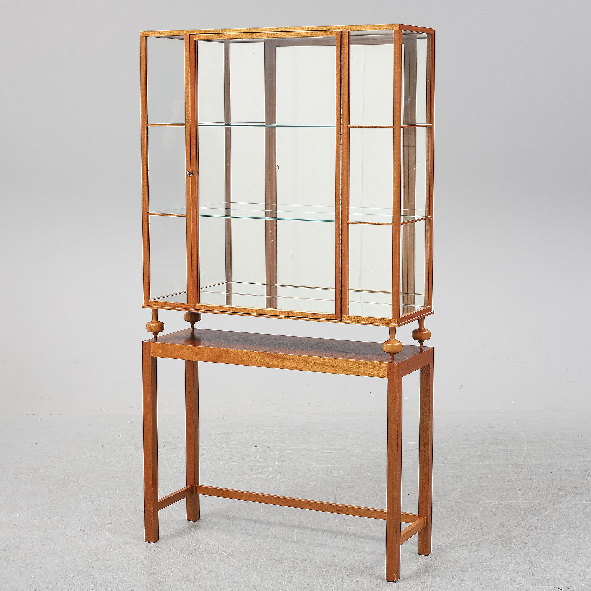 JOSEF FRANK, a model 2077 show cabinet.