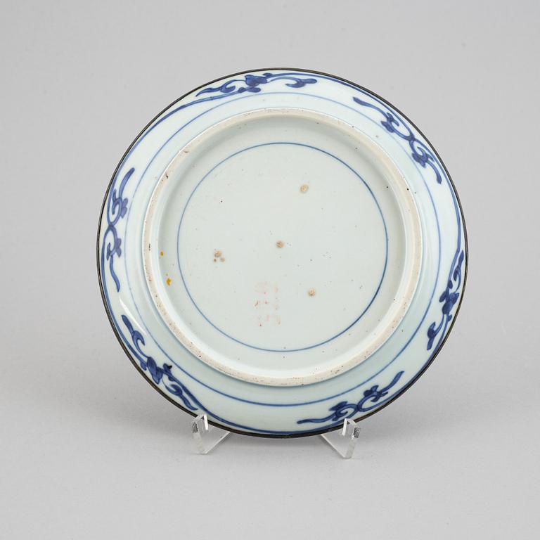 A blue and white dish, Japan, 19th century.