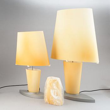 Bordslampor, 2 st, design av Daniela Puppa 1991, Fontana Arte, Italien.